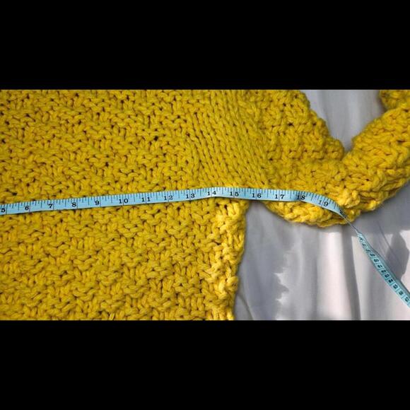 Lucky Brand Women's Cropped Knit Wool Sweater - Bright Yellow Size Medium - Picture 6 of 9